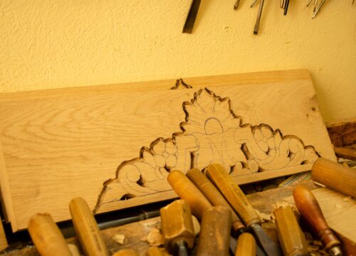 Craft Your Wooden Souvenir!